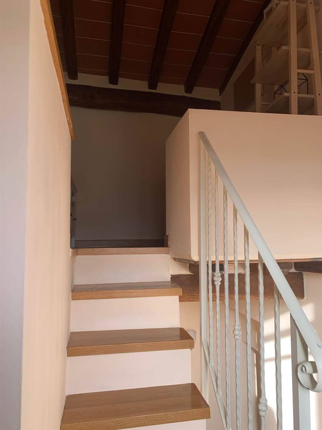 Borgo San lorenzo, Ronta, trilocale ristrutturato 4