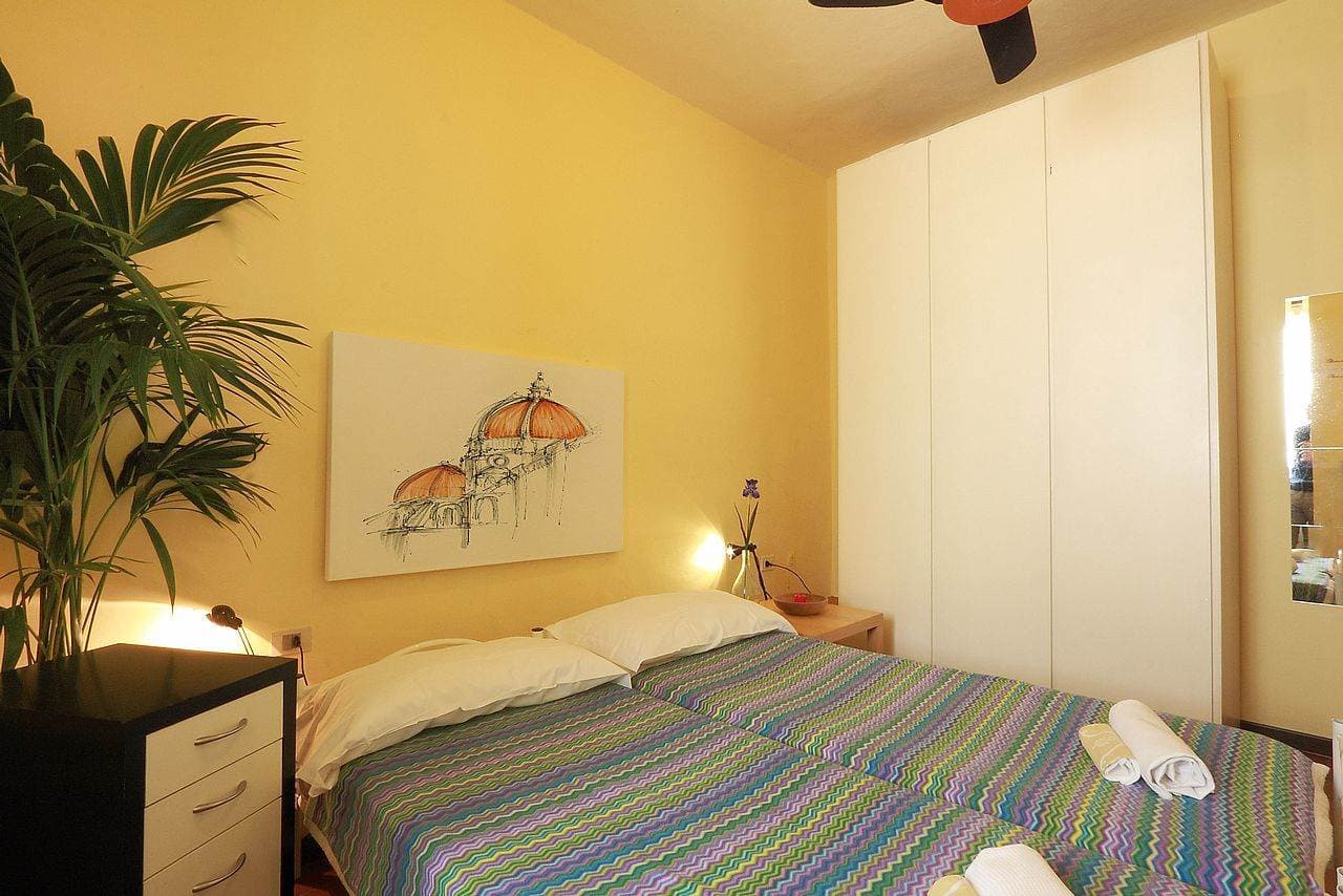 Borgo Ognissanti, 4 vani per investimento 5