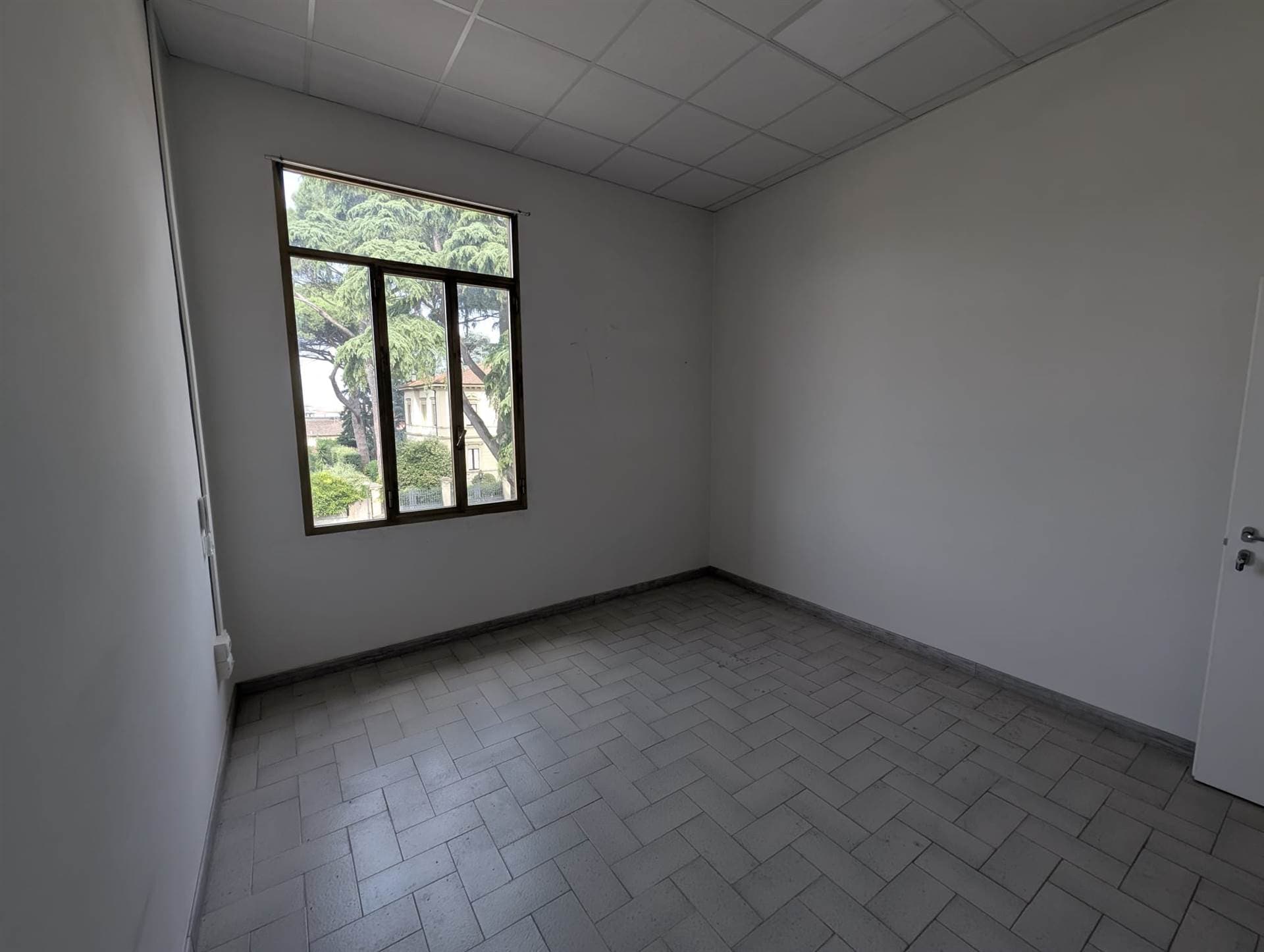 Lastra a Signa, ufficio 3 stanze